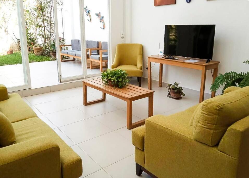 Casa Bella Vista Villa ปูแอร์โตเอสกอนดิโด ภายนอก รูปภาพ