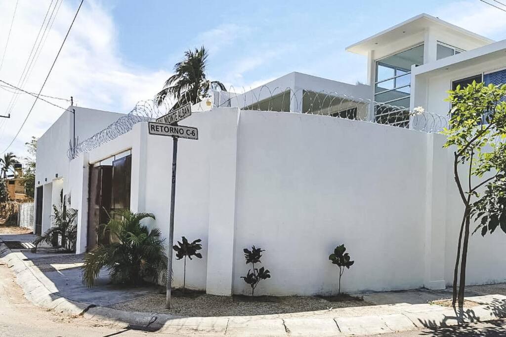 Casa Bella Vista Villa ปูแอร์โตเอสกอนดิโด ภายนอก รูปภาพ